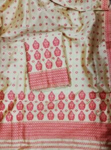 Read more about the article Why Handloom Is Becoming the Present Trend??